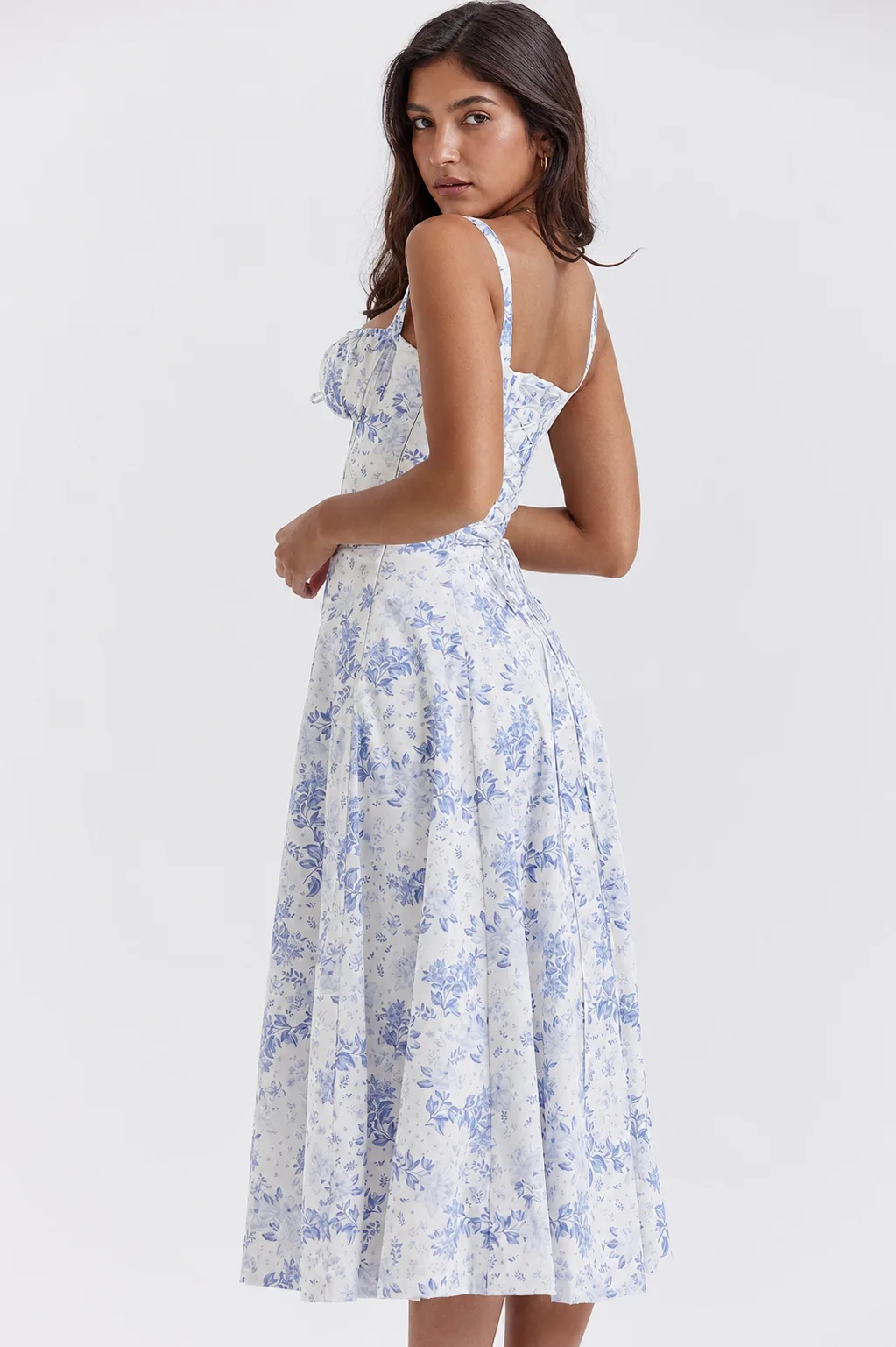 celestine-back.webp